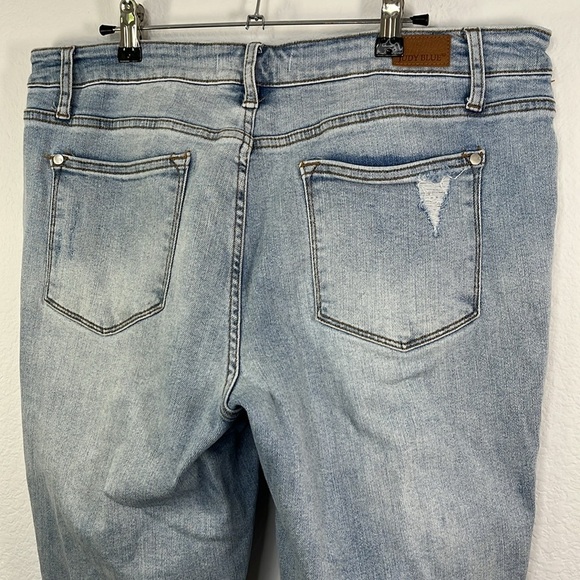 Judy Blue Destroyed Boyfriend Jeans light Wash size 15/32 - Picture 6 of 10